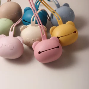 New arrival Hot Sell thick panda bear Shape Baby Pacifier Case Holder Silicone Nipple Cover for infant