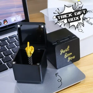 Funny Interesting Prank Gift Middle Finger in Box Christmas Box Funny Creative Gifts Office Desk Decoration